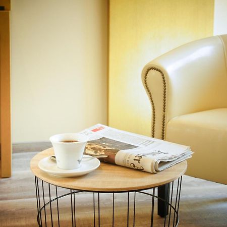 Hotel Athen Kelsterbach Frankfurt Airport Ngoại thất bức ảnh
